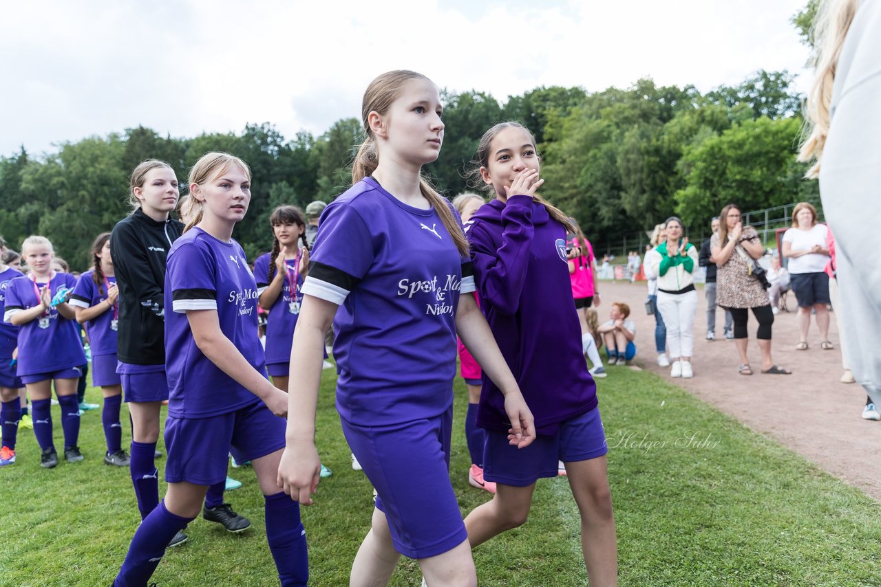 Bild 175 - Loewinnen Cup